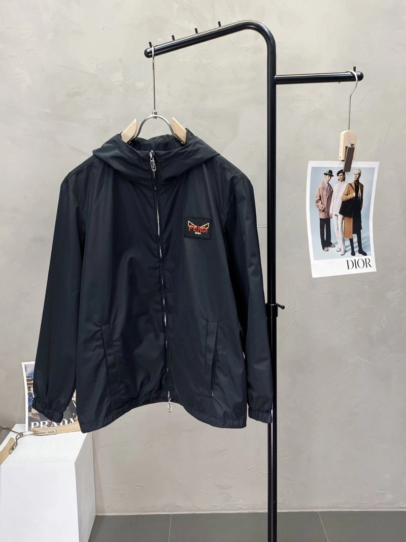 Durable Fendi Outwear 122435