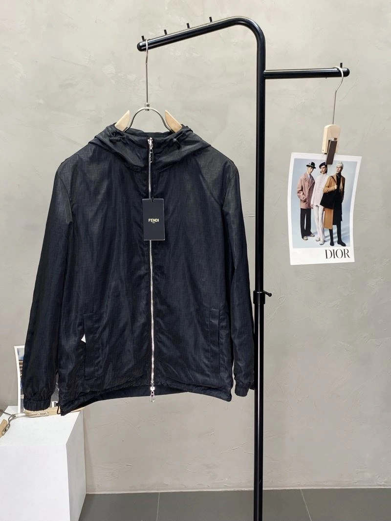 Durable Fendi Outwear 122435