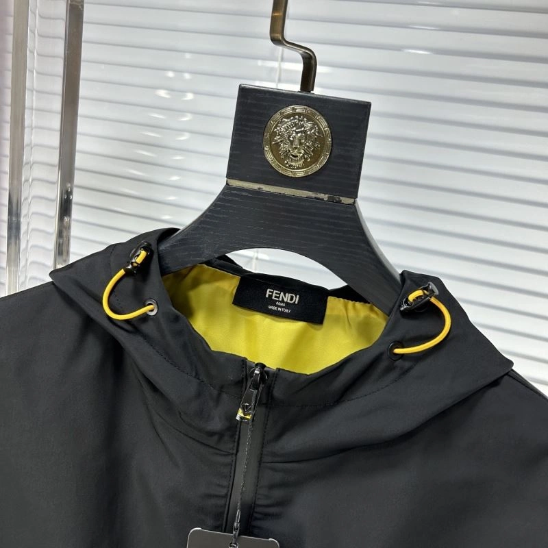 Fendi Outwear Unisex 122443