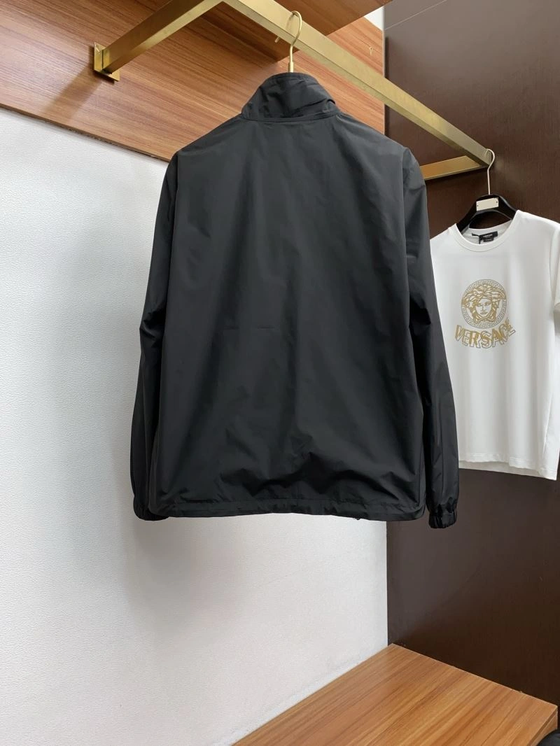 Comfortable Fendi Outwear 122452