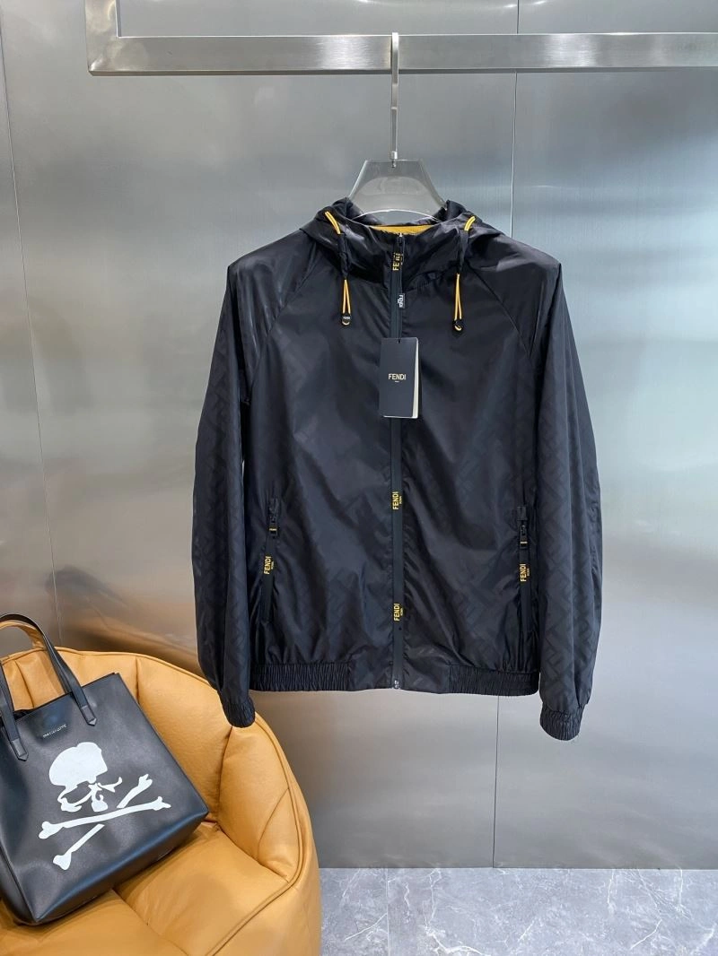 Fendi Outwear ZipUp 122126