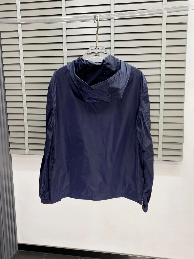 Snug Fendi Outwear 122112