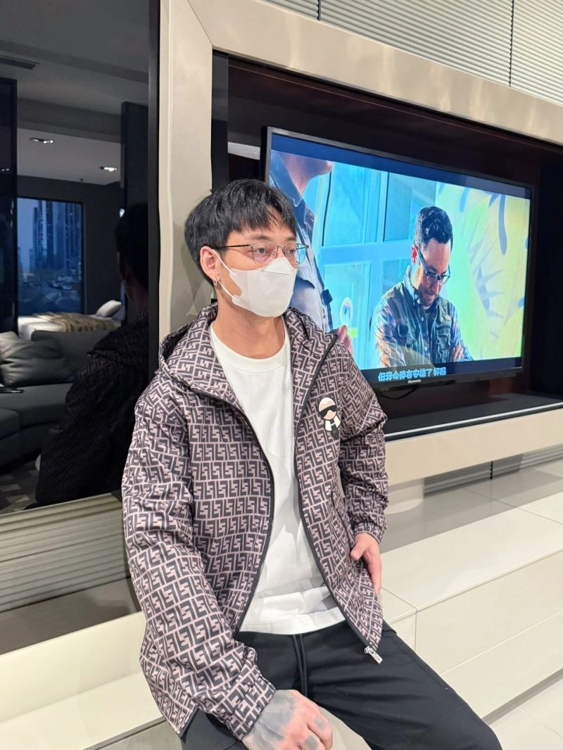 Unique Fendi Outwear 121776