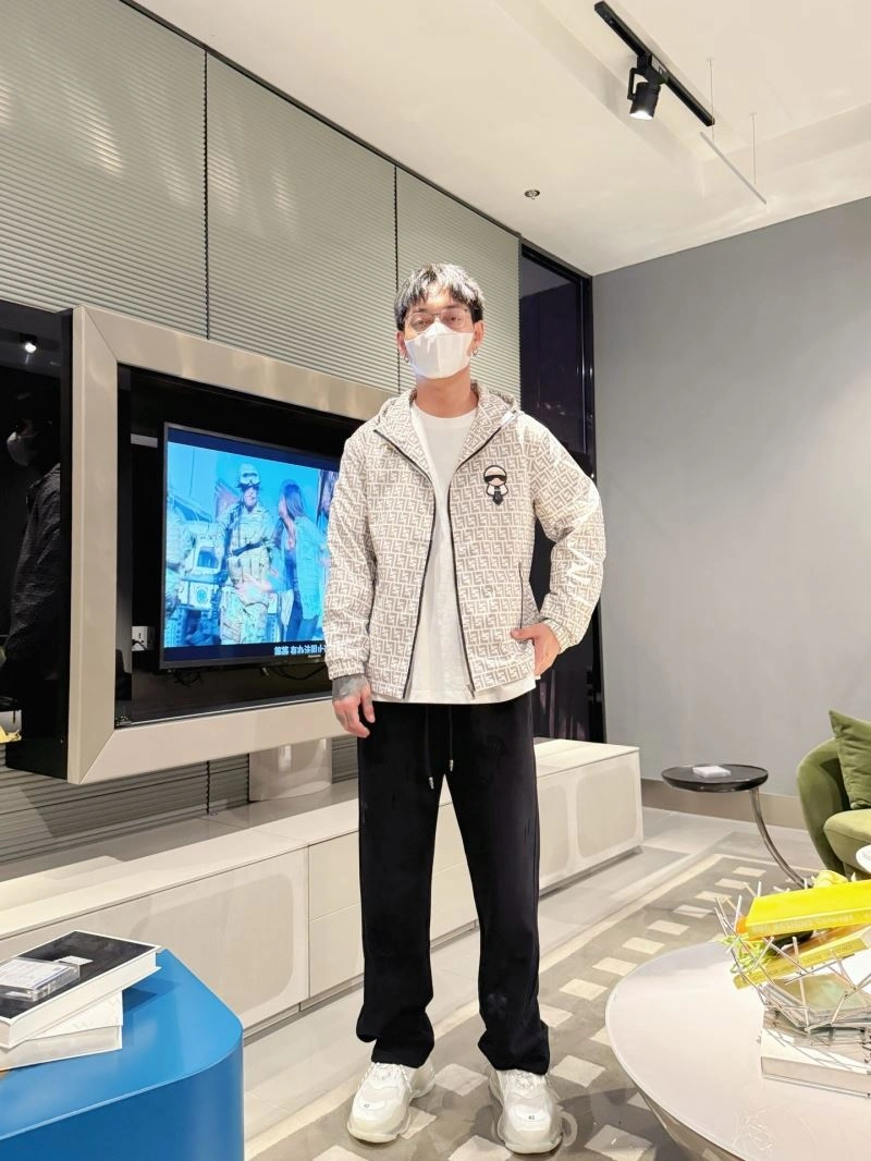 Neat Fendi Outwear 121781