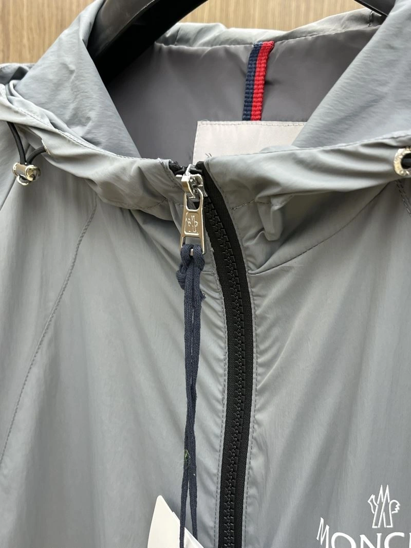 Snug Fendi Outwear 121583