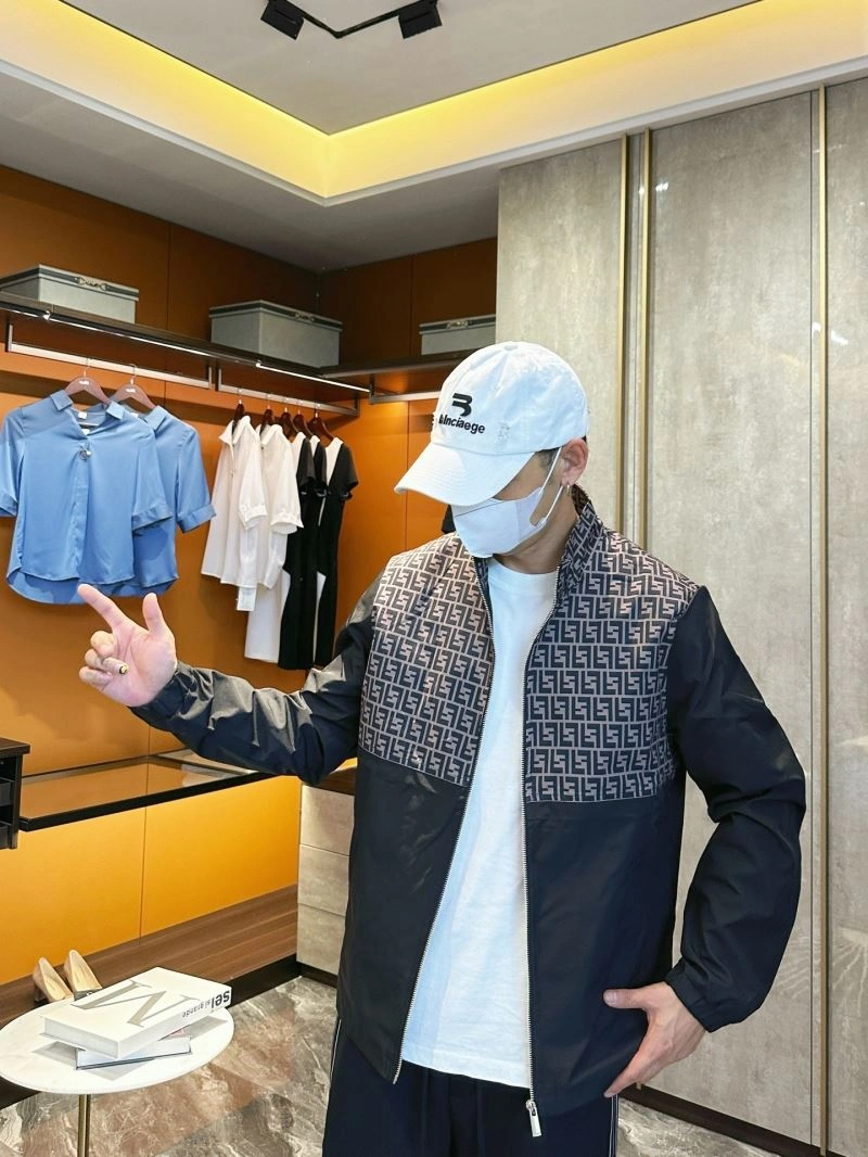 Fendi Outwear Sustainable 121562