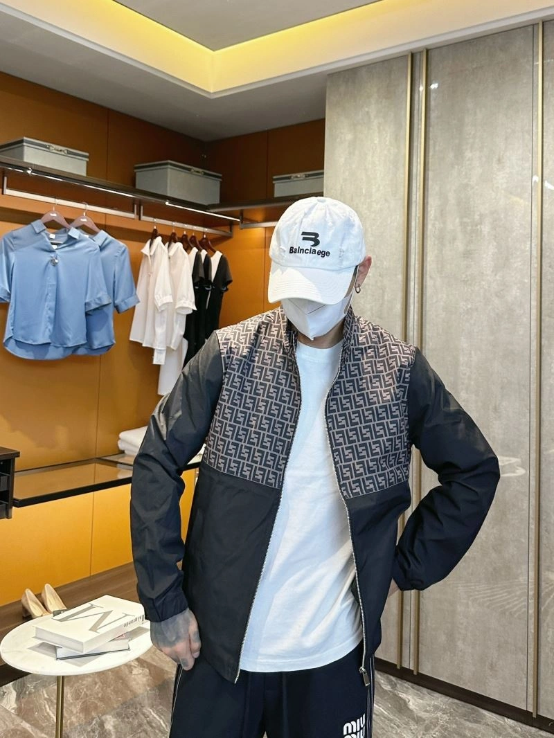 Fendi Outwear Sustainable 121562