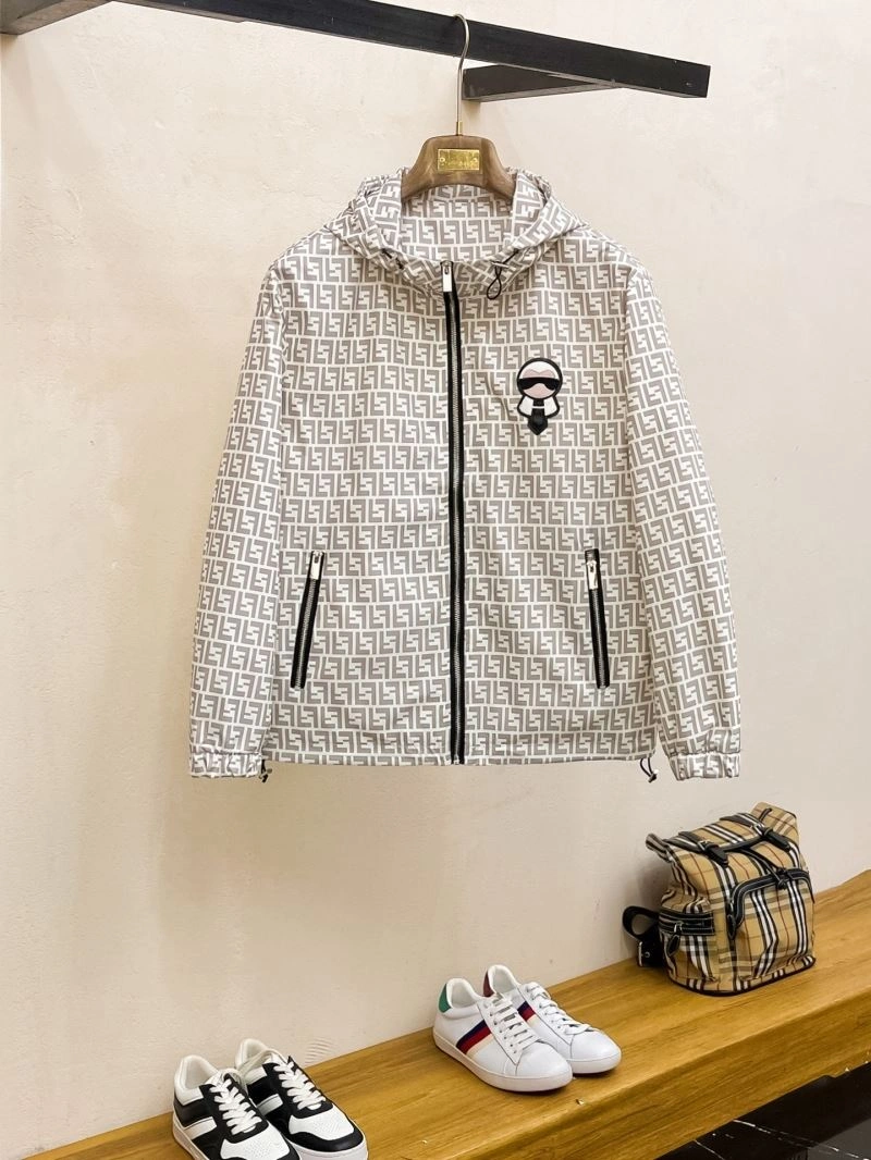 Snug Fendi Outwear 121541
