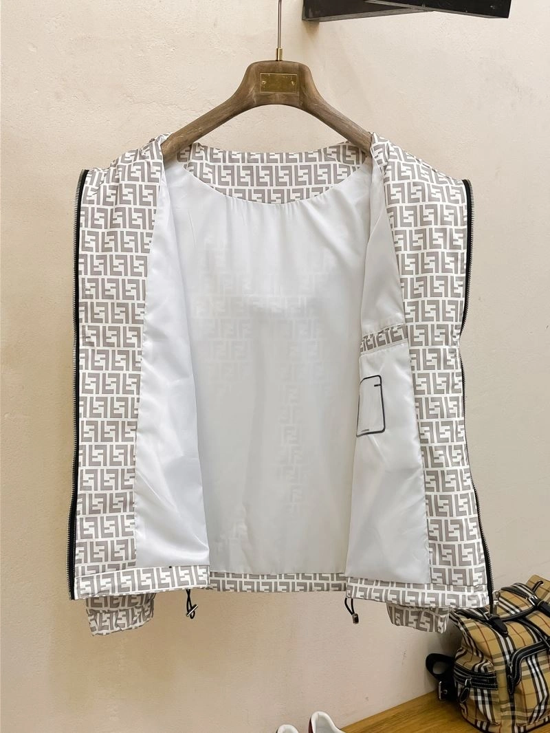 Snug Fendi Outwear 121541