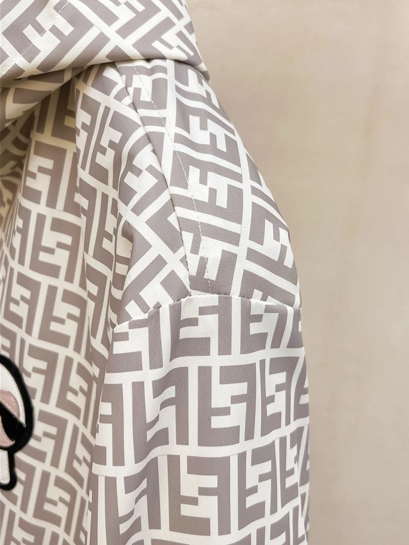 Snug Fendi Outwear 121541