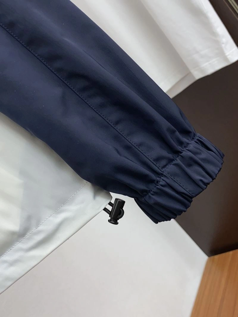 Fendi Outwear Comfortable 121529