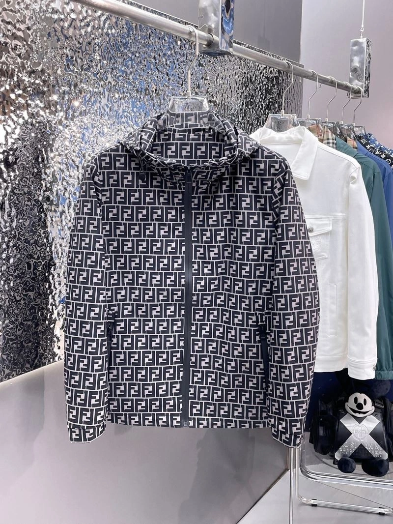 Fendi Outwear Trendsetting 121552