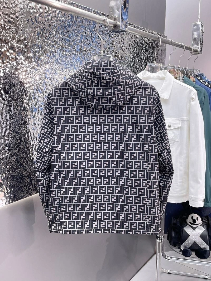 Fendi Outwear Trendsetting 121552