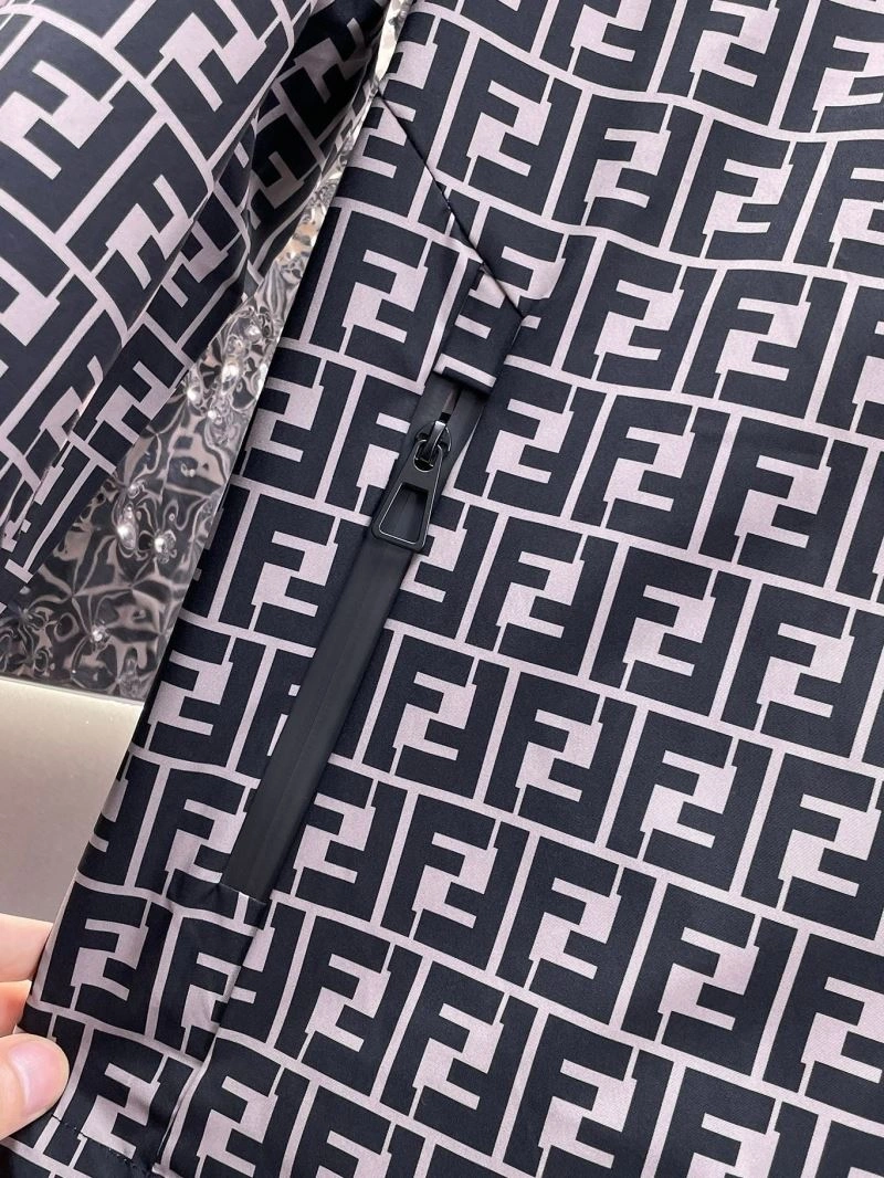 Fendi Outwear Trendsetting 121552