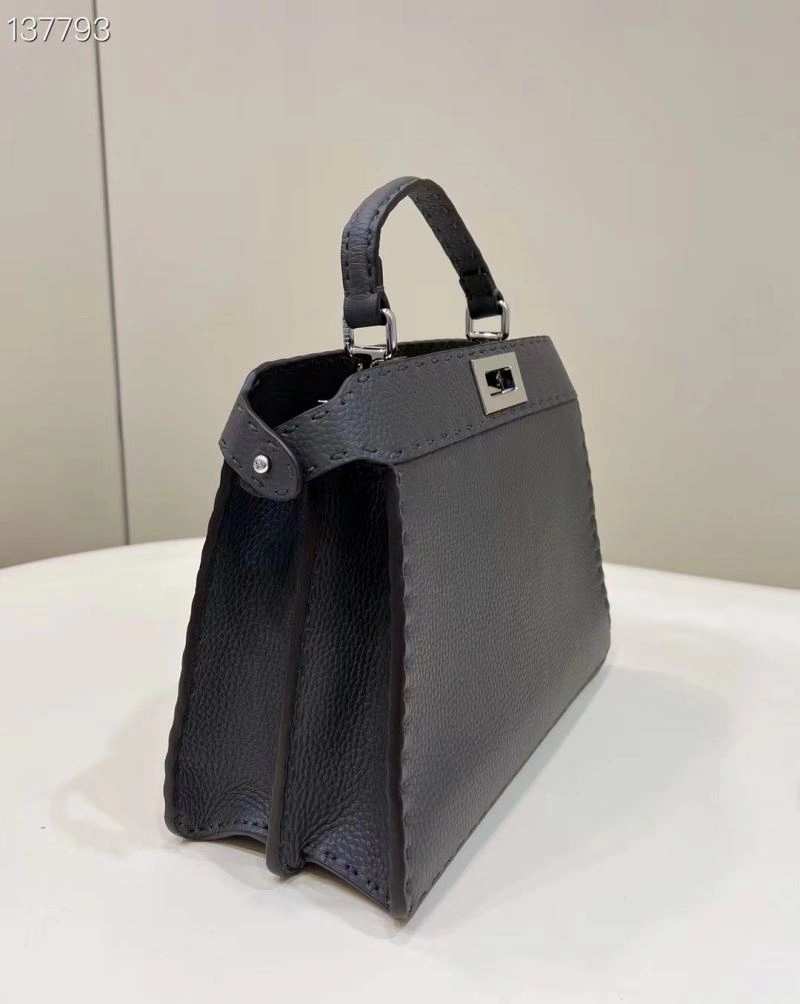 Premium Fendi Peekaboo Bags 72929