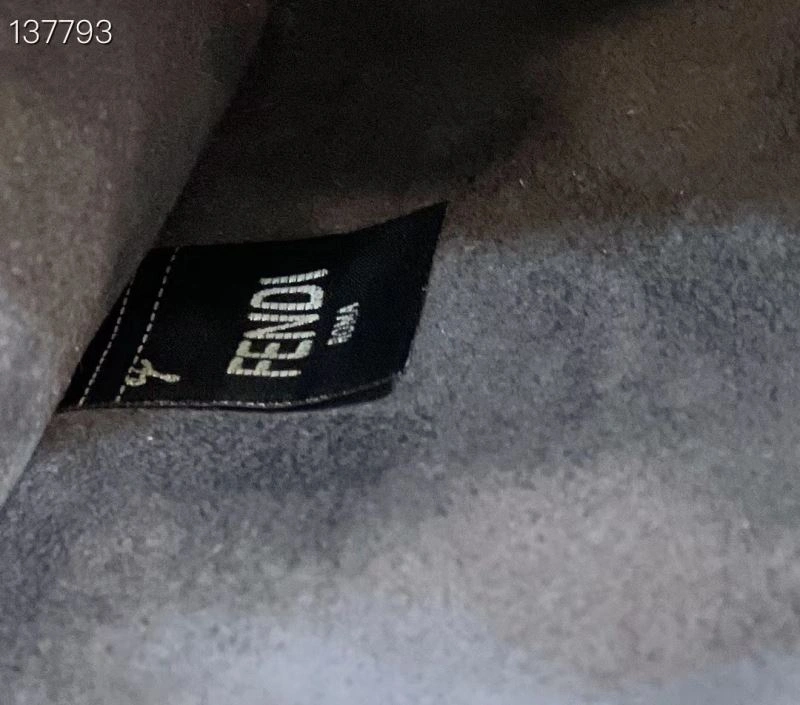 Premium Fendi Peekaboo Bags 72929