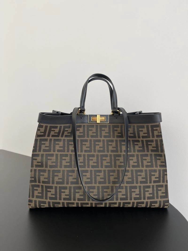 Fendi Peekaboo Bags Effortless 72925