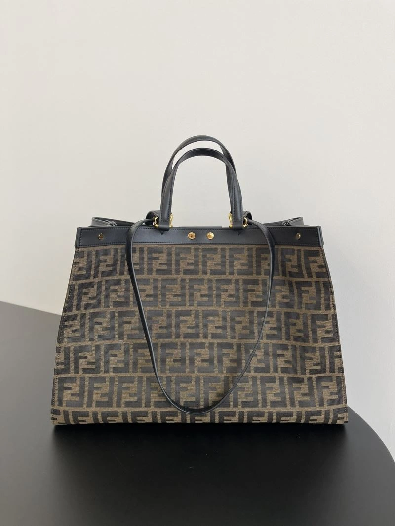 Fendi Peekaboo Bags Effortless 72925