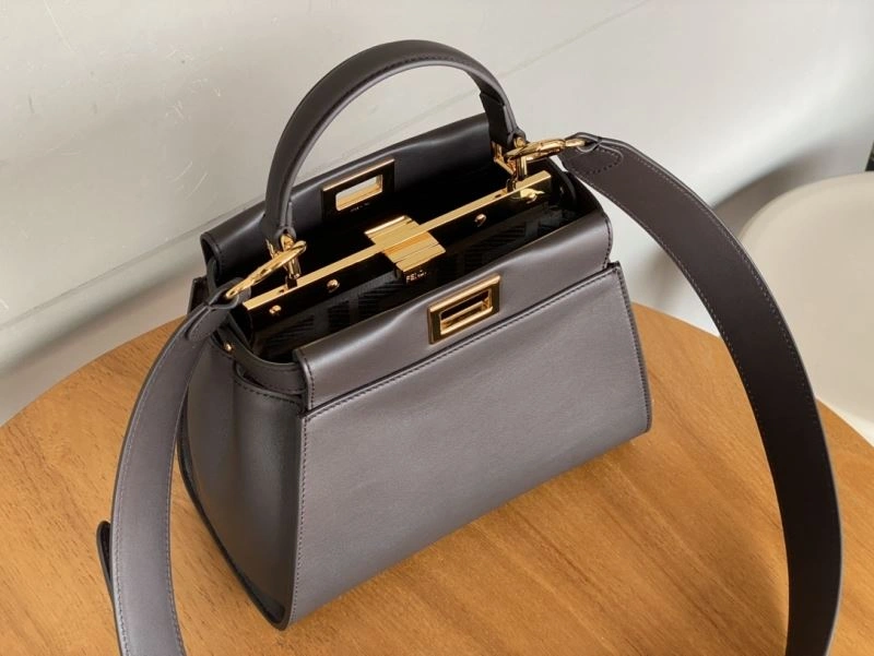 Contemporary Fendi Peekaboo Bags 72922