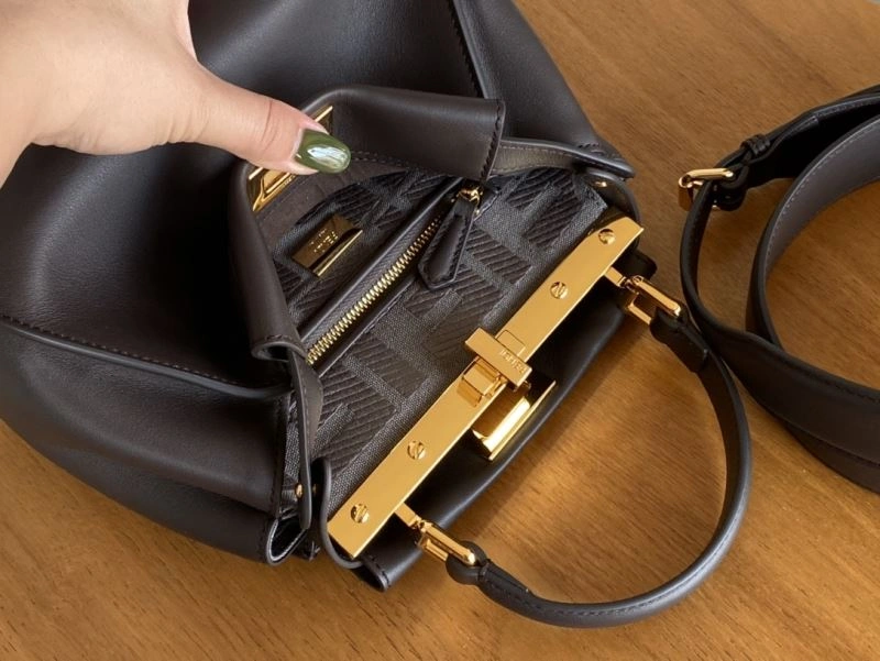 Contemporary Fendi Peekaboo Bags 72922