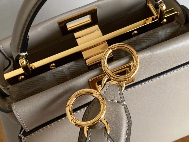 Trendsetting Fendi Peekaboo Bags 72941