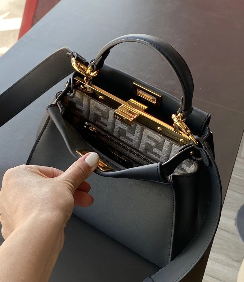 Fashionable Fendi Peekaboo Bags 72911