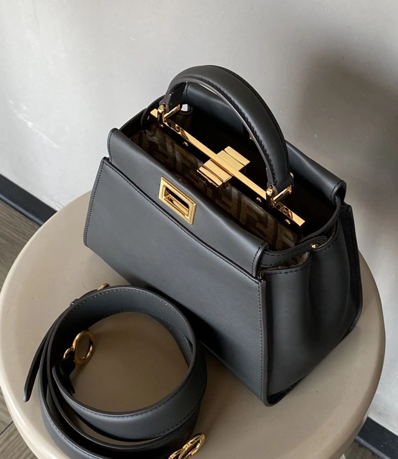Fashionable Fendi Peekaboo Bags 72911