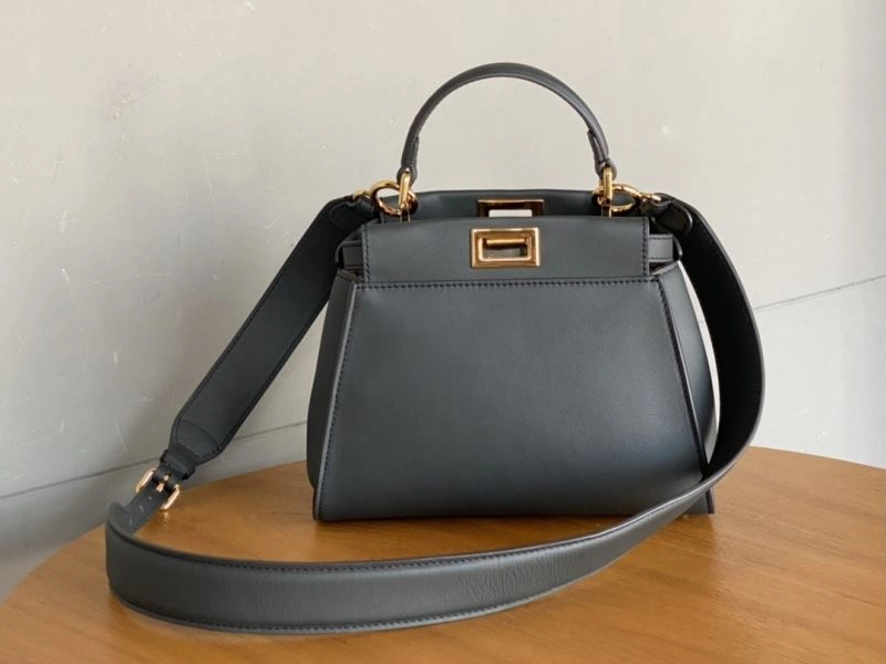 Tailored Fendi Peekaboo Bags 72910