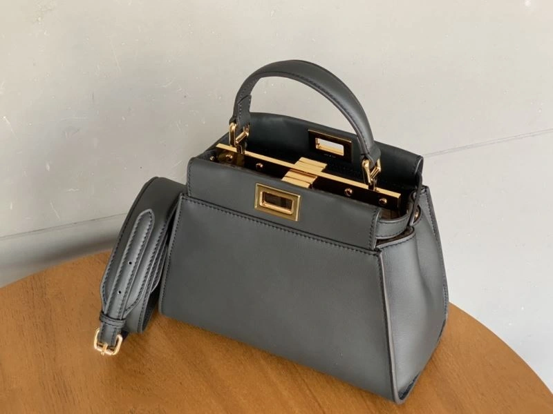 Tailored Fendi Peekaboo Bags 72910
