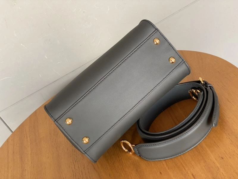 Tailored Fendi Peekaboo Bags 72910