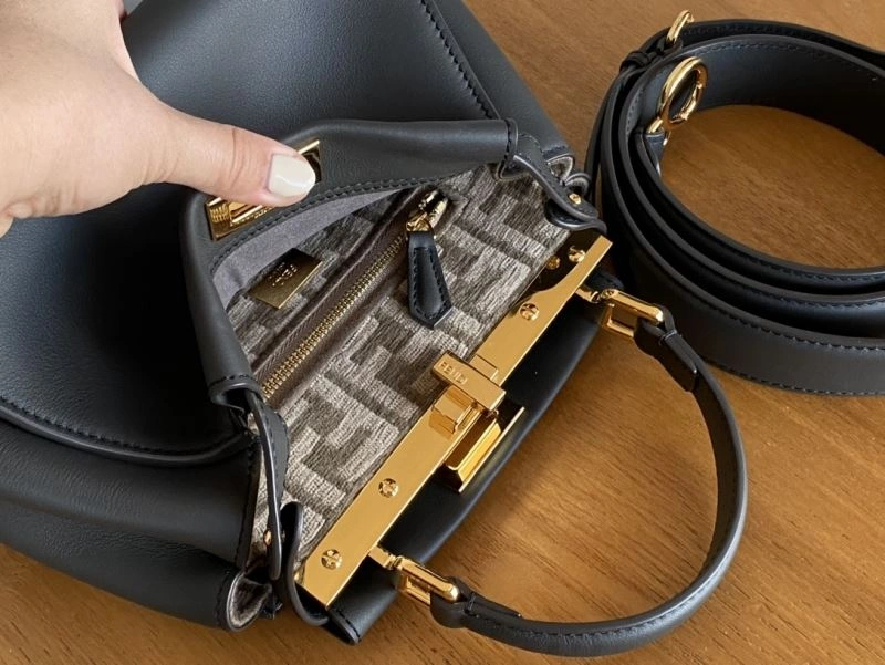 Tailored Fendi Peekaboo Bags 72910
