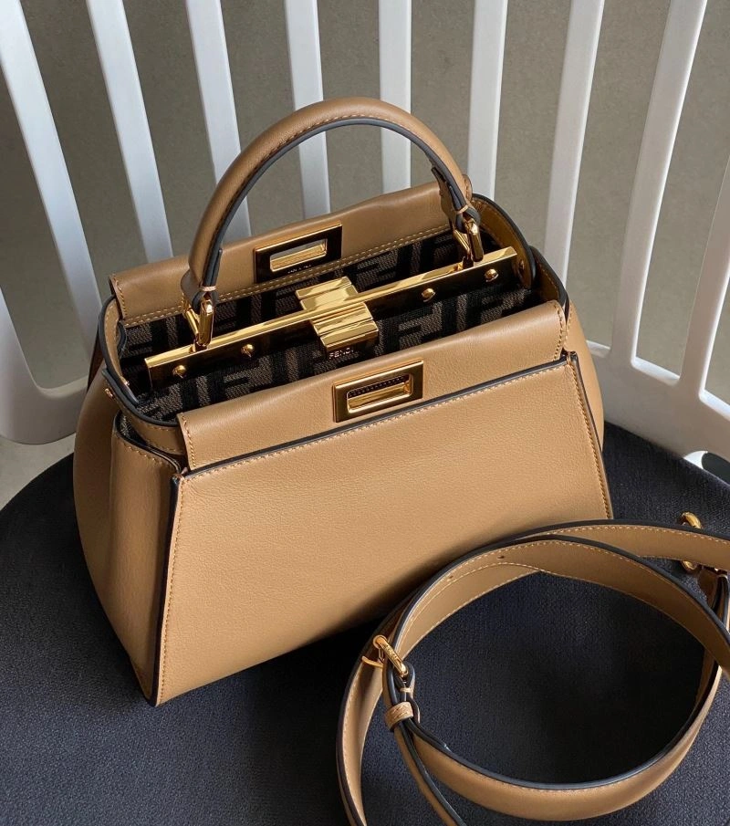 Contemporary Fendi Peekaboo Bags 72913