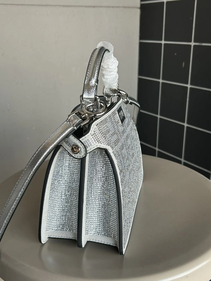 Fendi Peekaboo Bags Supportive 72944