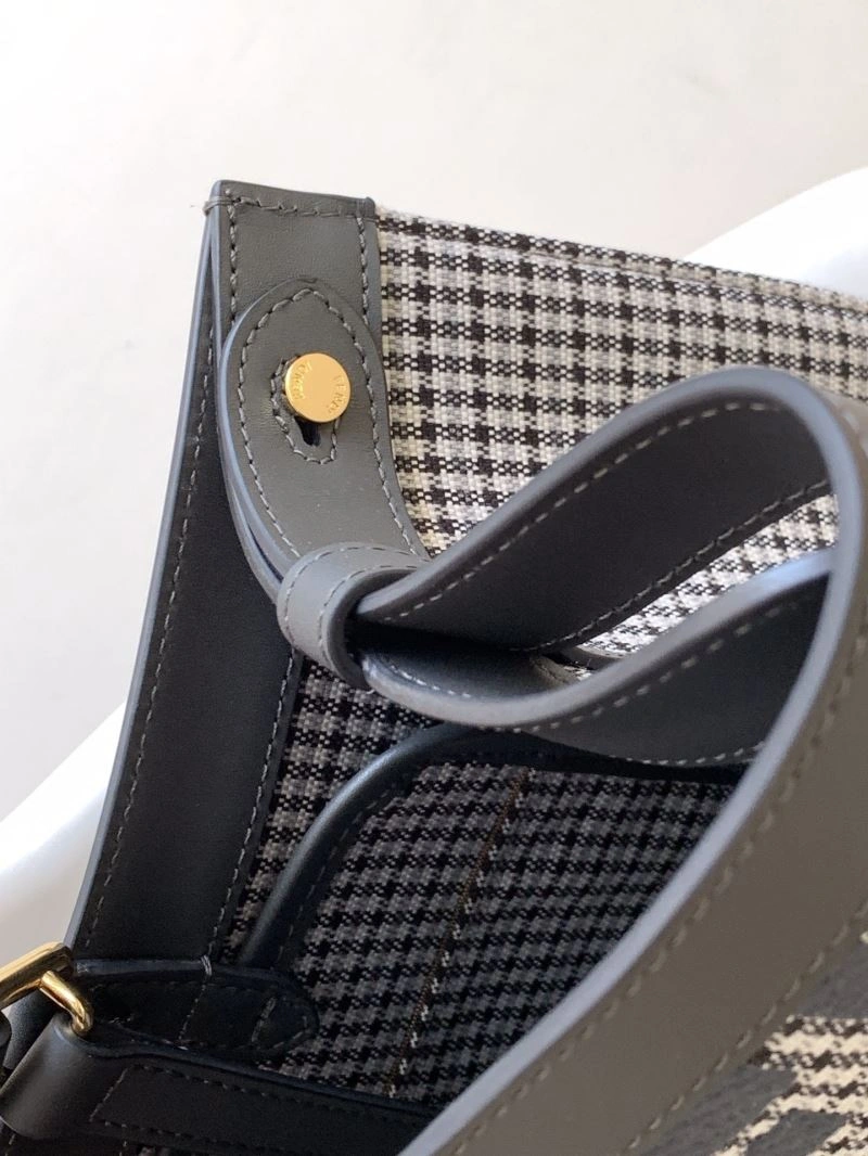 Sleek Fendi Peekaboo Bags 72943