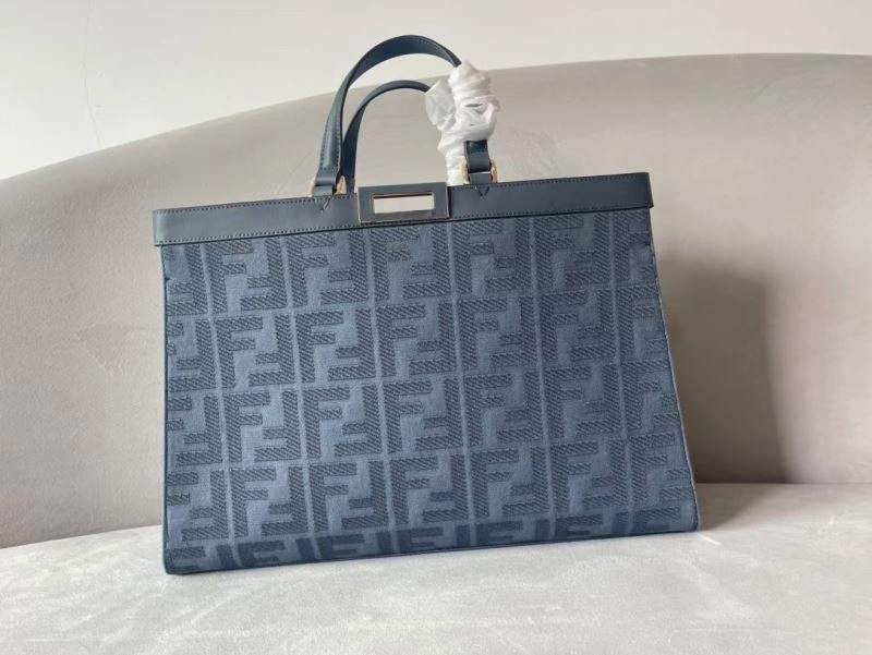 Fendi Peekaboo Bags SmartChoice 72901