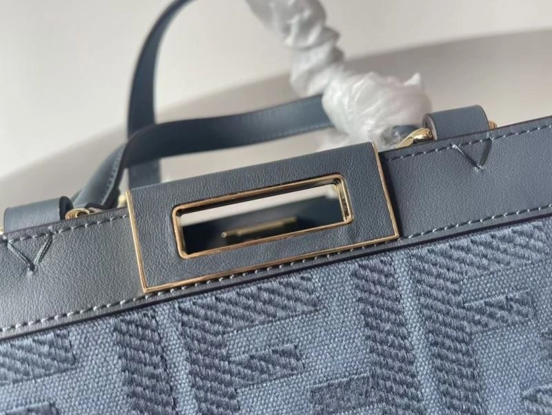Fendi Peekaboo Bags SmartChoice 72901