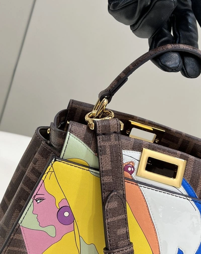 Fendi Peekaboo Bags Classic 72930