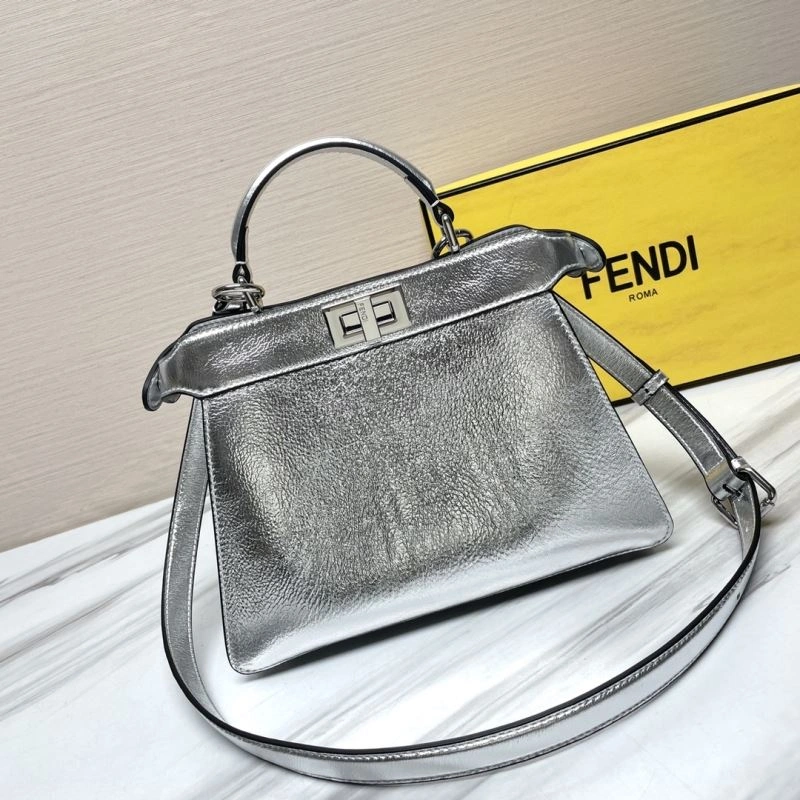 Fendi Peekaboo Bags TimelessDesign 72917