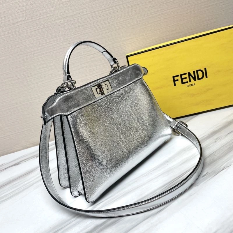 Fendi Peekaboo Bags TimelessDesign 72917