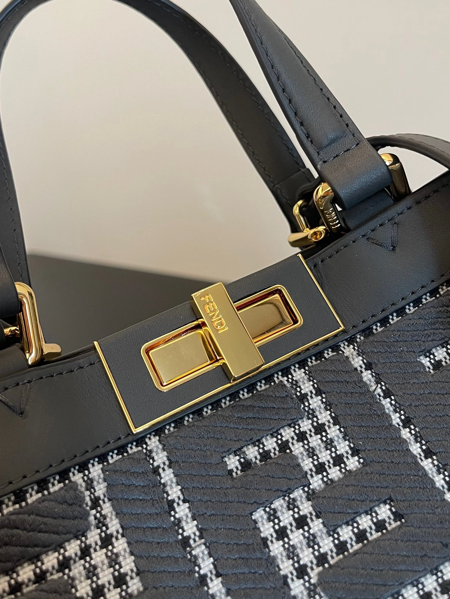 EasyMatch Fendi Peekaboo Bags 69886