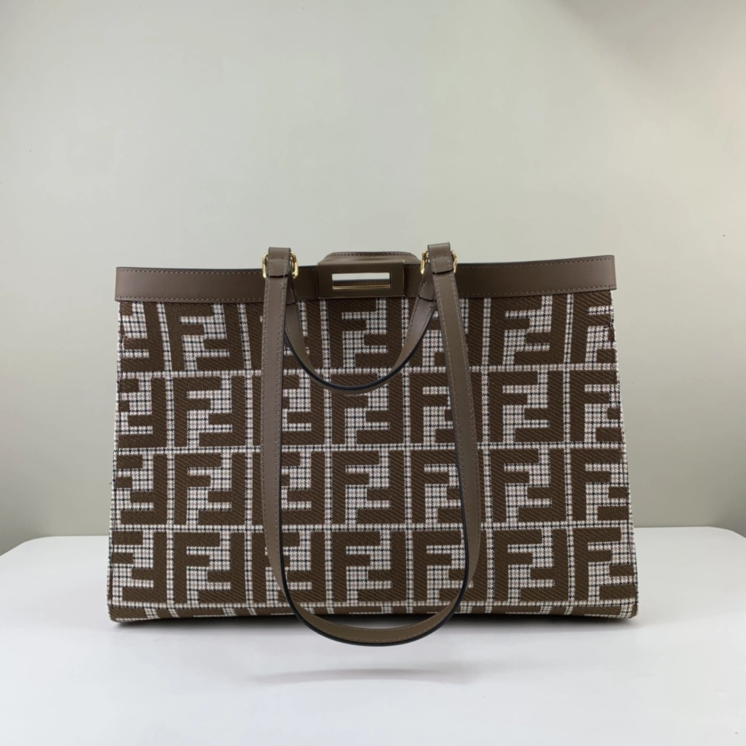 MultiPurpose Fendi Peekaboo Bags 69884