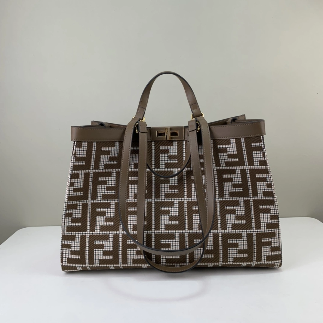 MultiPurpose Fendi Peekaboo Bags 69884