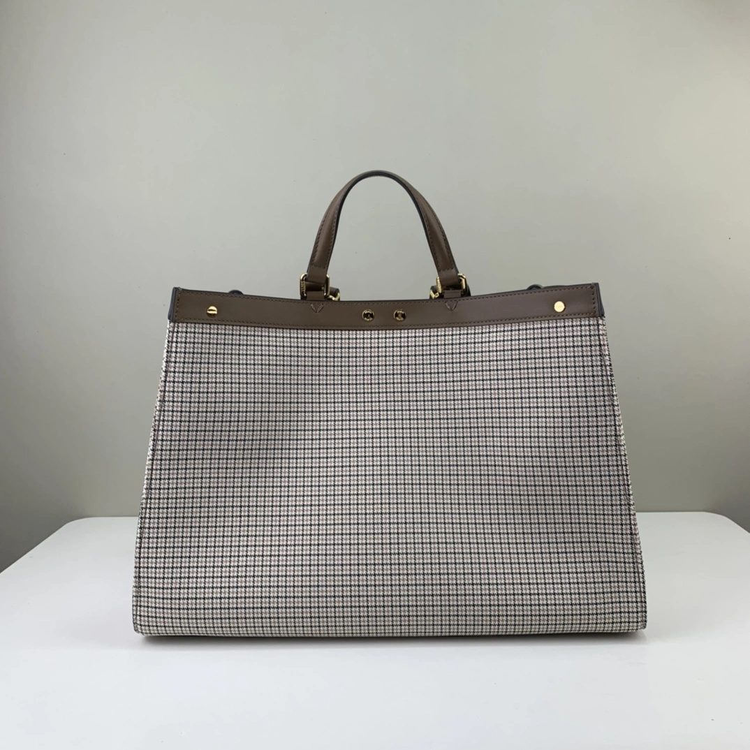 MultiPurpose Fendi Peekaboo Bags 69884