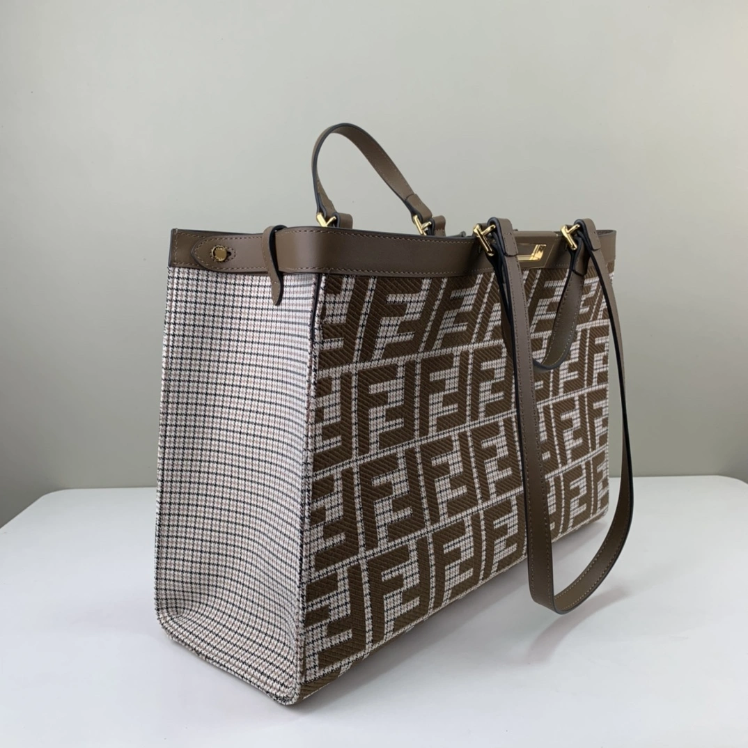 MultiPurpose Fendi Peekaboo Bags 69884