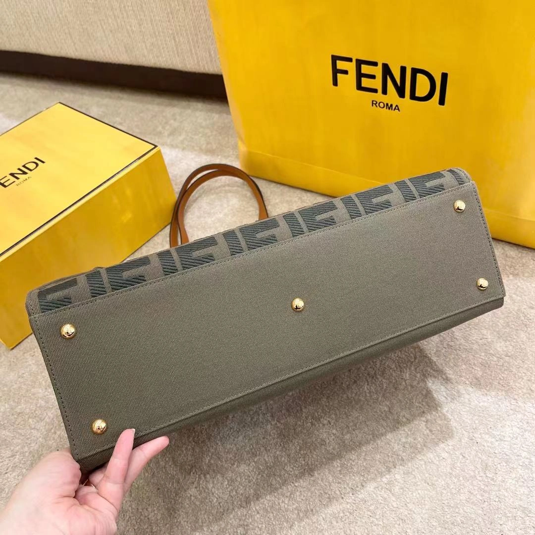 Fendi Peekaboo Bags GoAnywhere 69881