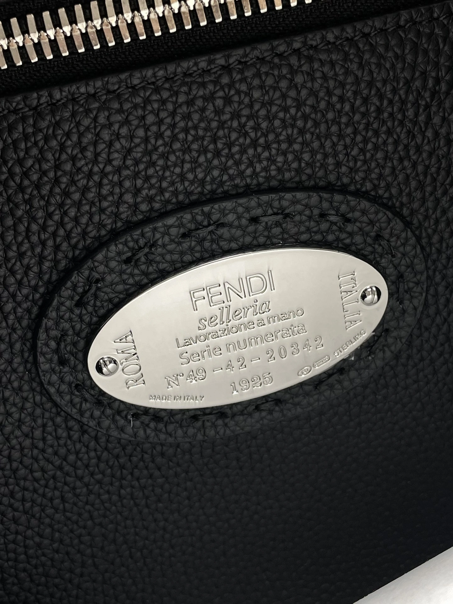 EyeCatching Fendi Peekaboo Bags 69879
