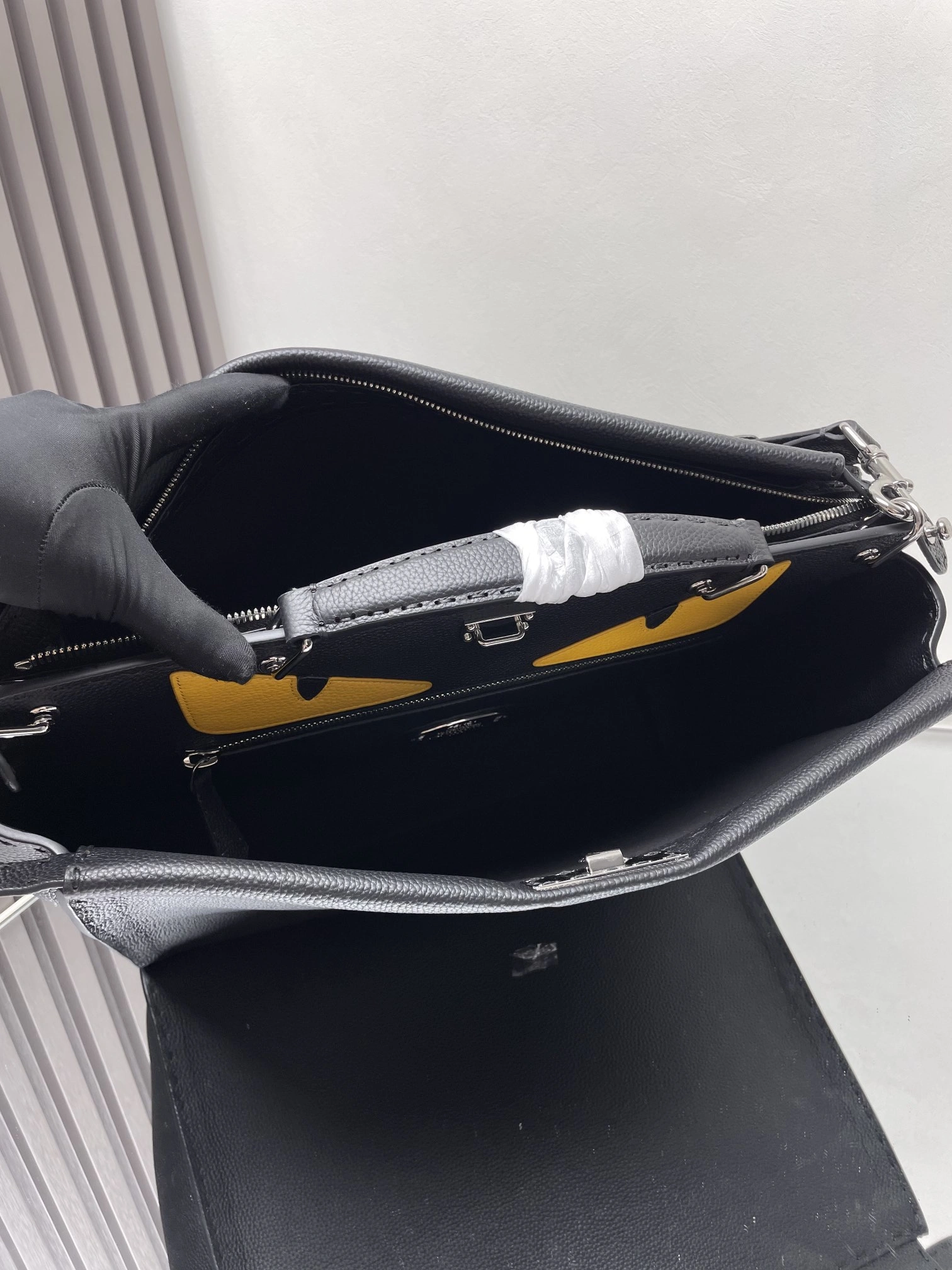 EyeCatching Fendi Peekaboo Bags 69879