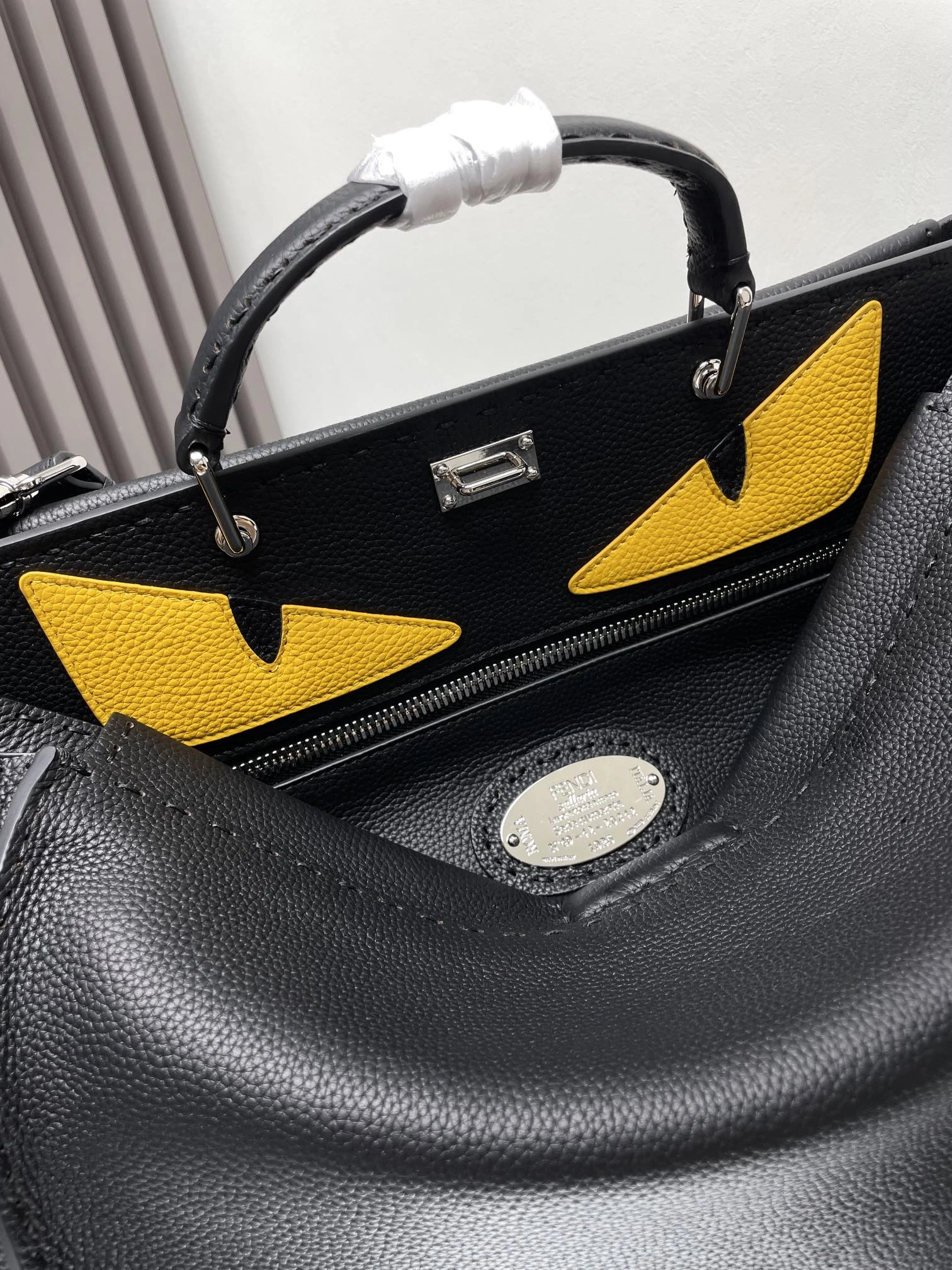 Youthful Fendi Peekaboo Bags 69877