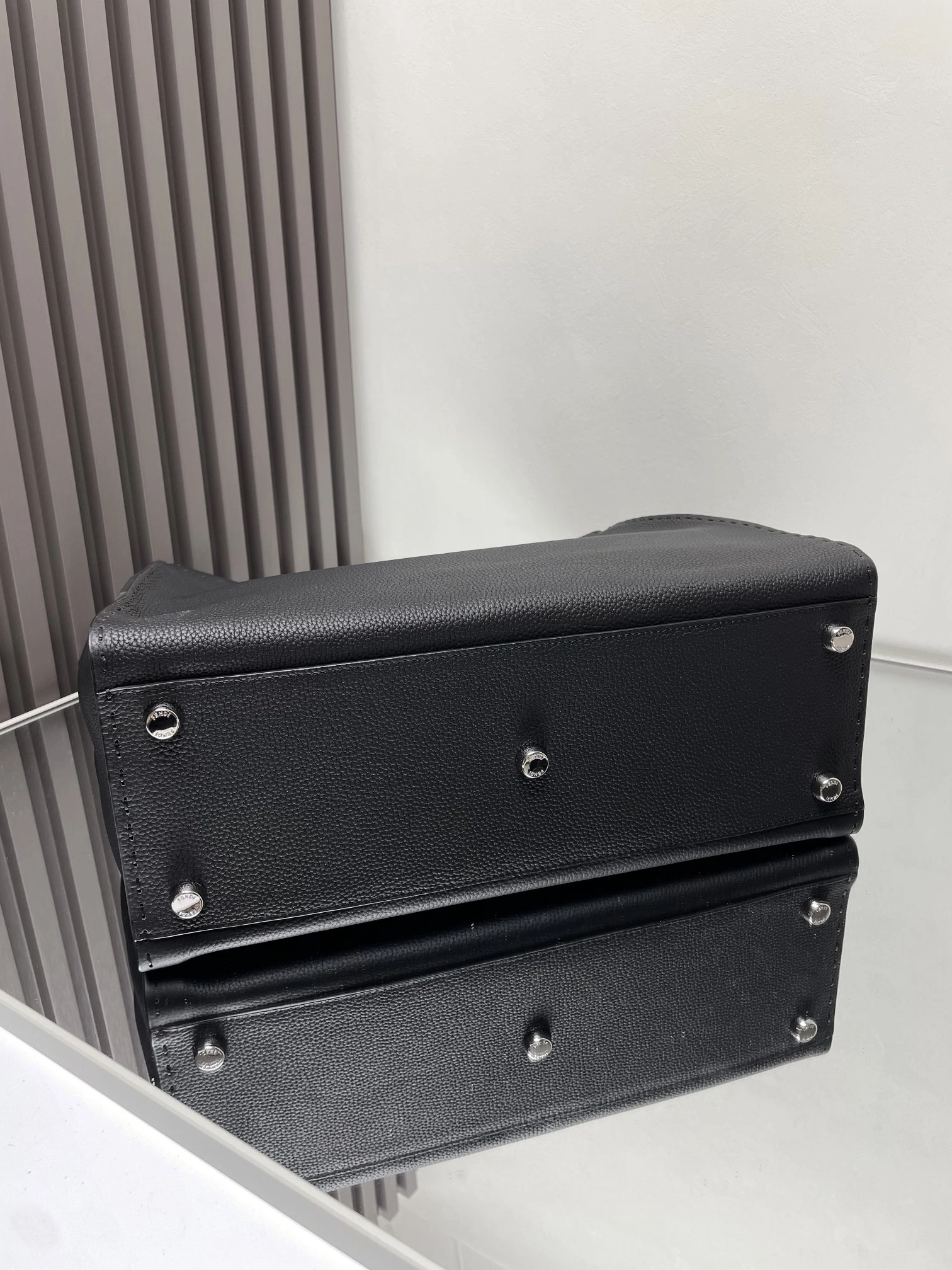 Youthful Fendi Peekaboo Bags 69877