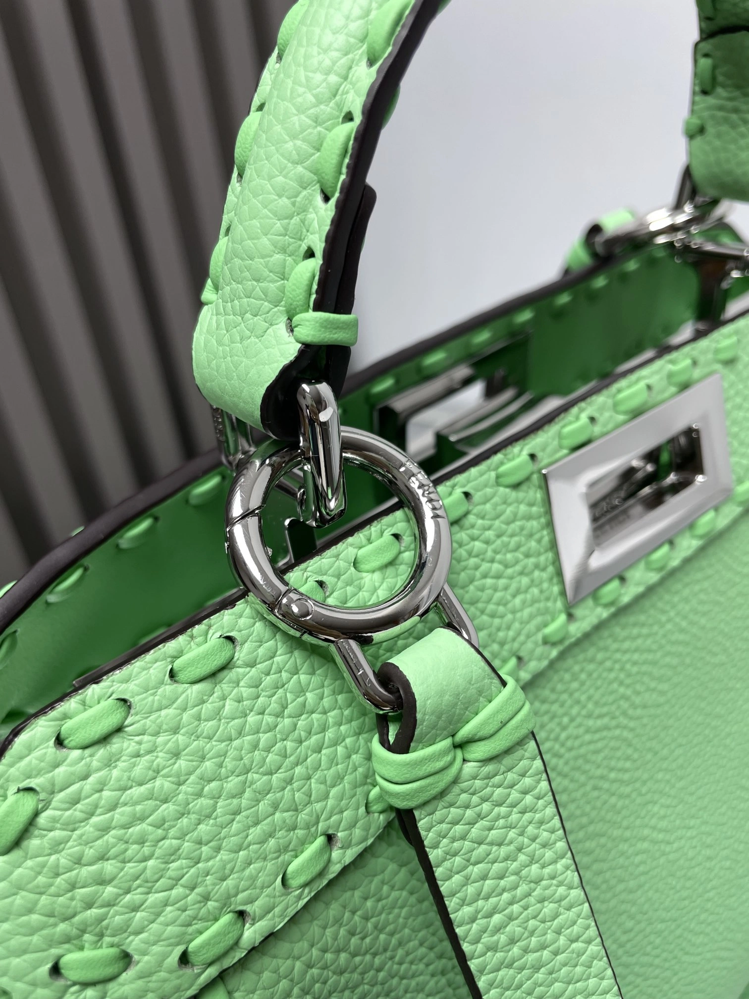 Tailored Fendi Peekaboo Bags 69888